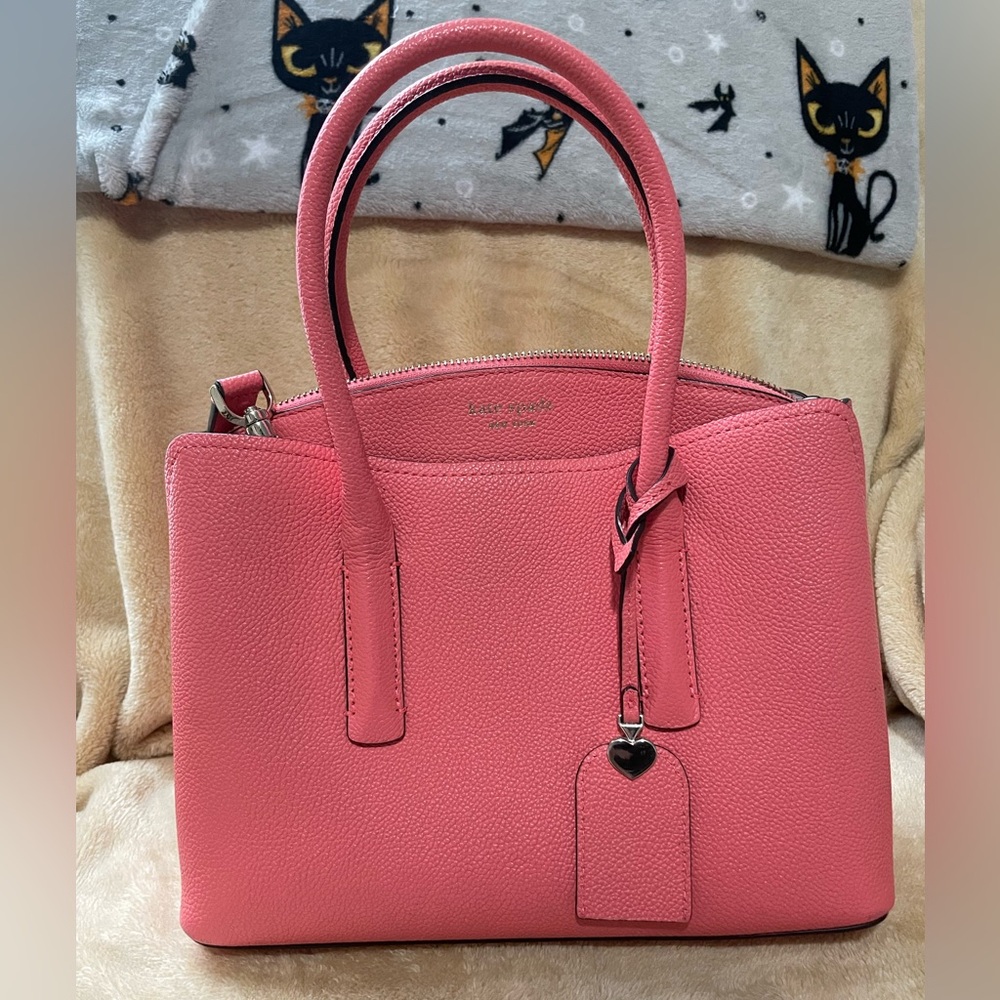 Kate Spade New York Leather bag
